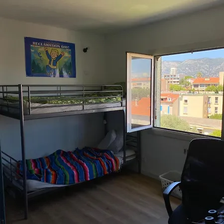 De 70m2 En Bord De Avec Garage Et Balcon *